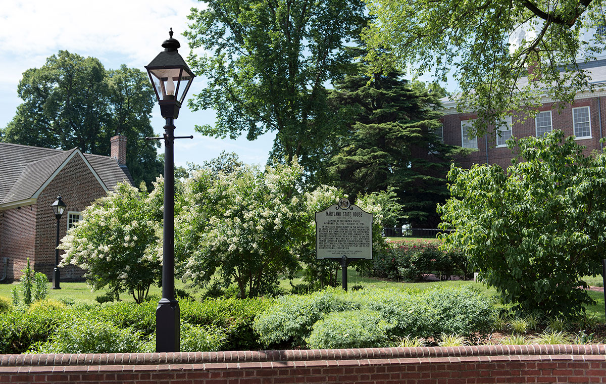 Commercial Lighting Sales, Inc. Lighting The Way